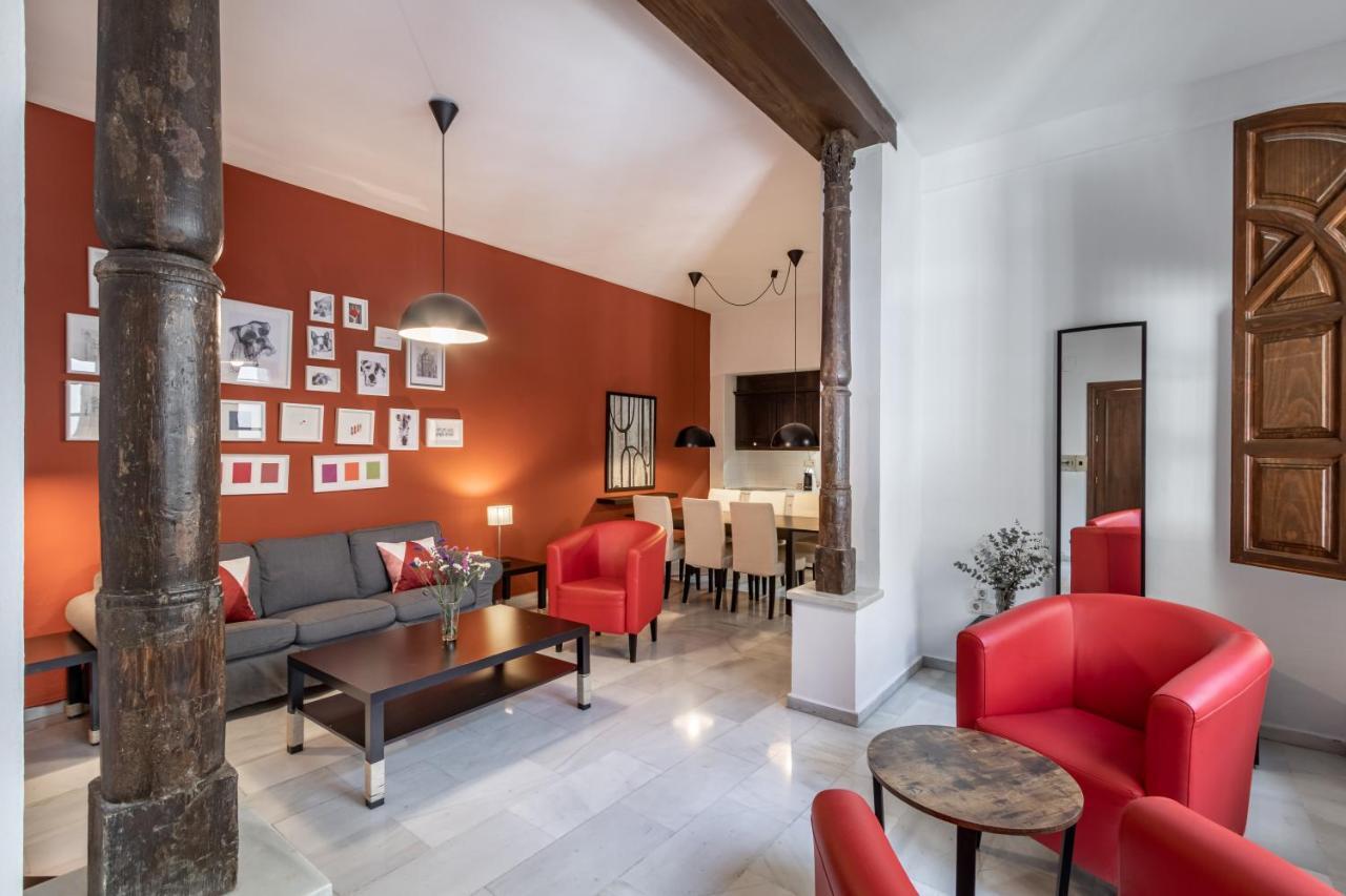 Bns Dauro Suites Granada Bagian luar foto