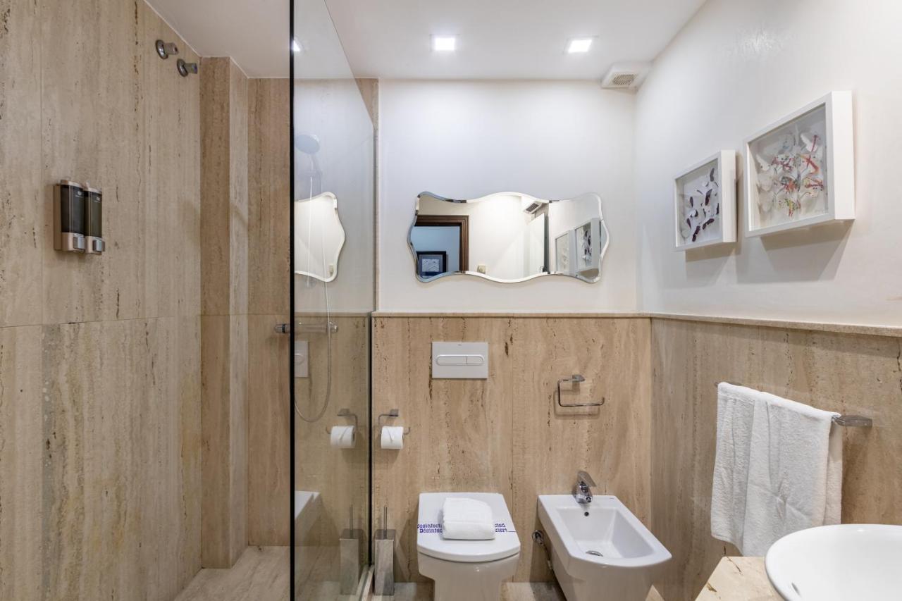 Bns Dauro Suites Granada Bagian luar foto