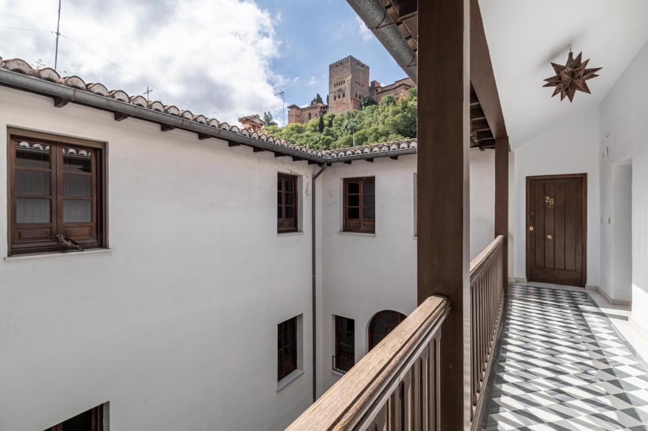 Bns Dauro Suites Granada Bagian luar foto