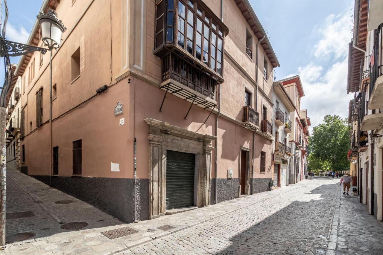Bns Dauro Suites Granada Bagian luar foto