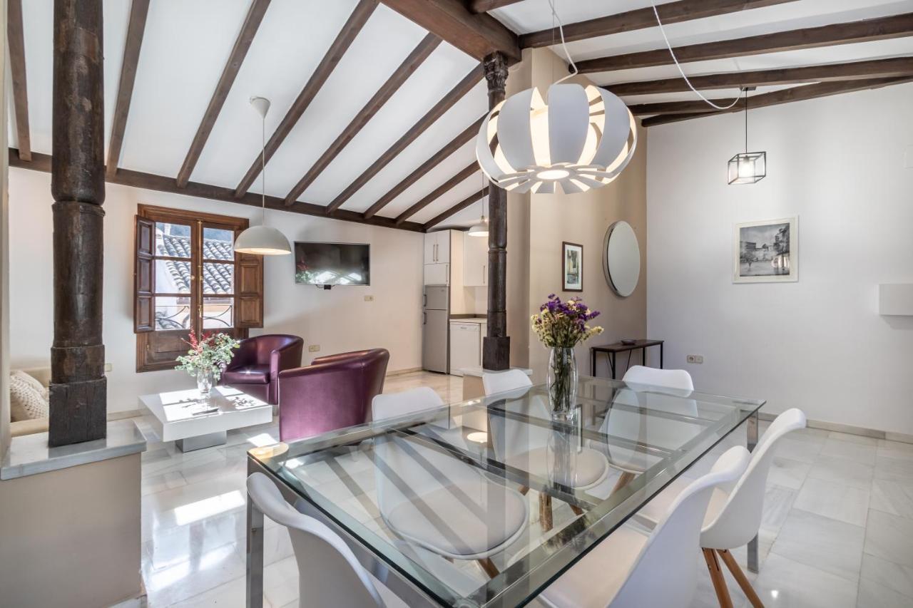 Bns Dauro Suites Granada Bagian luar foto